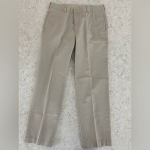 346 BROOKS BROTHERS men’s khaki pants